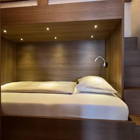 아파트 Appartement Volendam